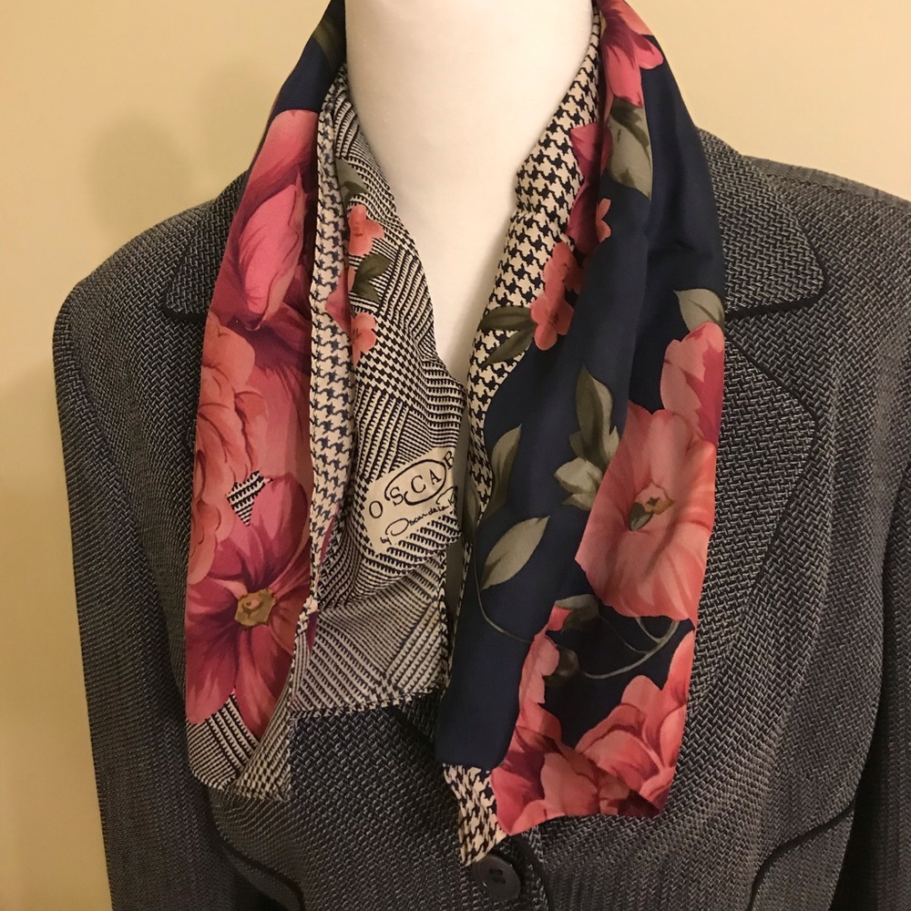 Floral and houndstooth scarf